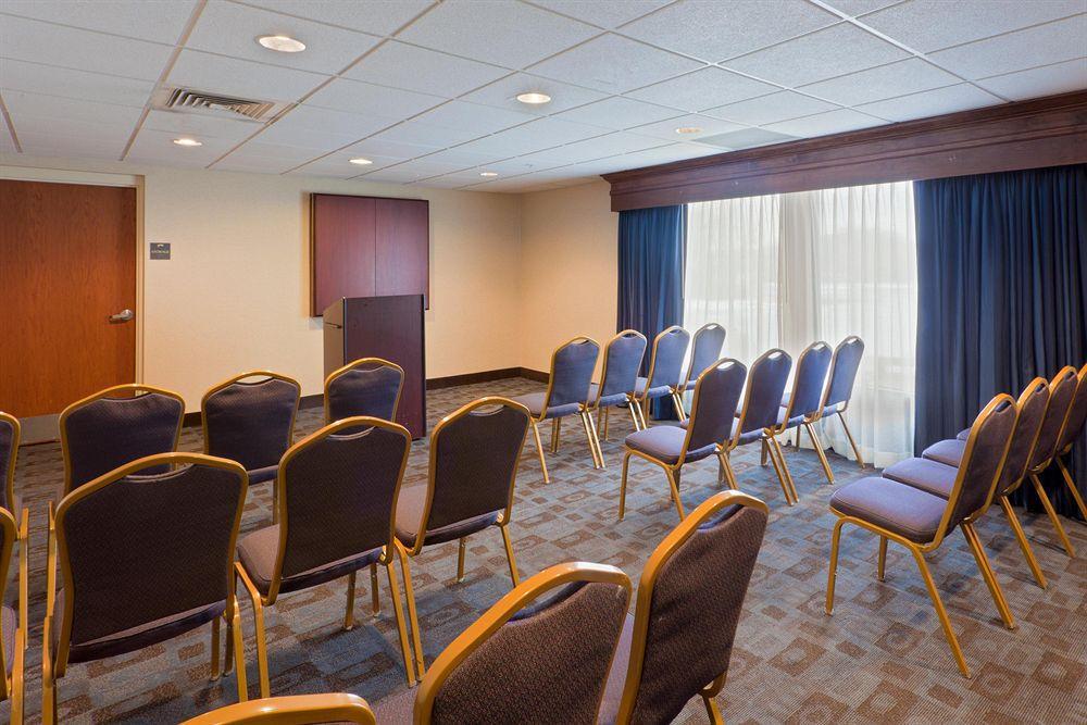 Holiday Inn Express Seaford-Route 13 Kemudahan gambar